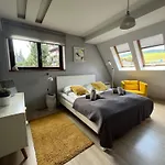 Lejlighed Why Not Widokowe Szymaszkowa Residence, Z Basenem *