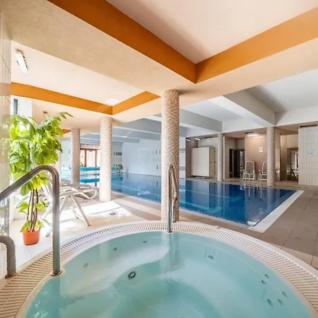 Lejlighed Why Not Widokowe Szymaszkowa Residence, Z Basenem *